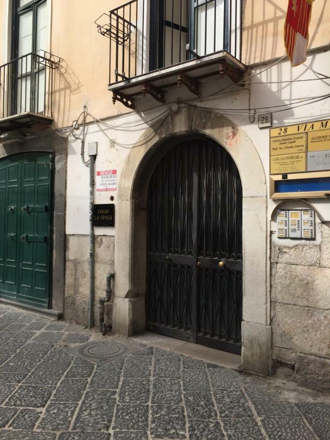 Dimora Dei Mercanti Σαλέρνο Εξωτερικό φωτογραφία